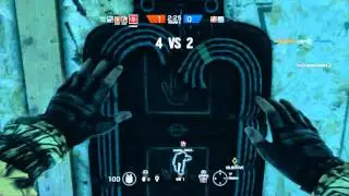 Tom Clancy's Rainbow Six&reg; Siege - Trickshot?!