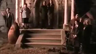Strate Vocalz - The Addams Family Theme (From Addams Family Reunion)