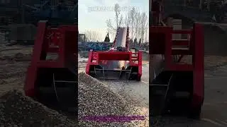 This Spiral Handler Replaces Wheel Loaders! Super Efficient Material Moving