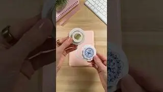 Kindle refresh✨ Which popsocket do you like better? #kindle #kindlerefresh