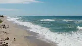$4.4M Private Beachfront Compound In Nantucket, Massachusetts