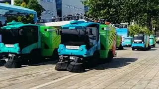 China Unveils a Full Parade of Street-Cleaning Robots &mdash; From Mini Units to Giant Autonomous Machines