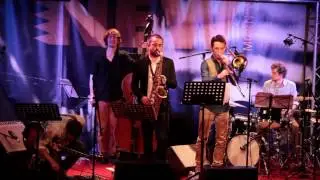 Pj5 &bull; Peanuts &bull; Live @ New Morning 2013