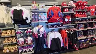 QUICK LOOK AT THE MARVEL SUPERHERO HEADQUARTER STORE - ROBBIE'S BIRTHDAY SHOPPING IN ORLANDO