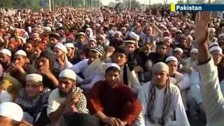 Pakistanis protest against recent rise in sectarian violence between Sunni and Shia communities