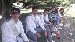 Oğuz rayon Bucaq kənd tam orta məktəb məzunlarının son zəngi