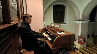 ÁLDOTT, BÉKÉS KARÁCSONYI ÜNNEPEKET ÉS BOLDOG ÚJ ÉVET KÍVÁNOK SZERETETTEL MINDEN KEDVES NÉZŐMNEK! 