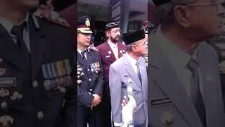 Bupati Banjar/Guru Khalil Agak Emosi