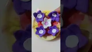 Clay flowers #plssubscribe #diy #clayart #clayartcreations #clayidea