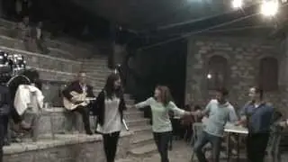 Χίλιες νύχτες περπατώ  20130815021350