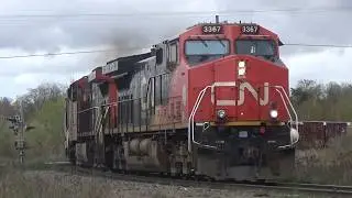 Friendly Horn! AC44C6Ms Lead a Good Size Freight Train CN 407 thru Sackville, NB