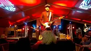 Gitaar solo door Arjan Spies van The Kik @ Culinesse - 17-8-2017