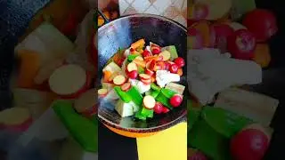 মসজিদের সামনে দান বাক্সে দুটো ২০ টাকার নোট ফেলতে যাব এমন সময়....