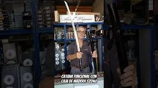 Catana funcional aceros Damasco con caja de madera S2240