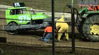 Huntly Stockcar Teams Invitation Meeting - Finals Night Highlights 19.11.11