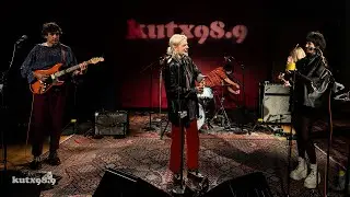 Gustaf - “Here Hair”/“Starting and Staring”/“Close” (KUTX Studio 1A)