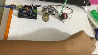 Automatic boom barrier 