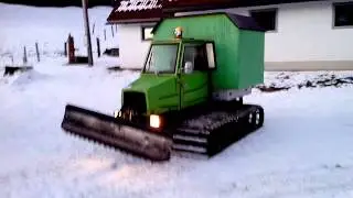 H&auml;mmerle PR 600 snow groomer arrival