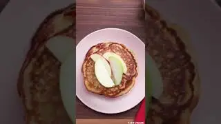 #Shorts Fluffy Apple Crisp Pancakes | How To Make Fruit Pancakes At Home | Quick & Easy Pancakes