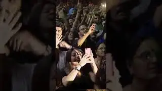 Meri Rooh Ka Pareenda Bulleya ||  Arijit Singh ConCert Full Screen WhatsApp Status ✨ CLOWN CREATION