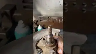 Arreglo de rosca bien da&ntilde;ada #mecanicos #automobile #tooling #impossible