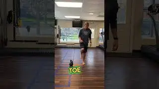 Foot control for #balance #proprioception #singleleg #rdl #kettlebell #physiotherapy #rehab #shorts