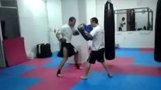 KICK BOXING PEIRAIA MAXITES PEIRAIWS saxtouri 73-75