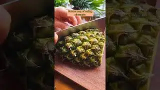 The Correct way of  Cutting pineapple fresh from farm #short #satisfying