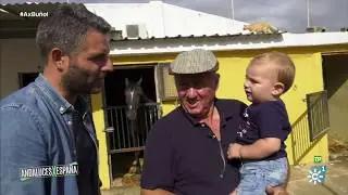 Andaluces X Buñol | Carlos Gil repasa con la familia su historia