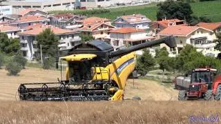 New Holland CX5090 Elevation Hillside + Cresssoni Crx 6,60 mt  -Trebbiatura  2015 -Az. Agr. Bosica