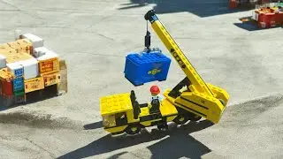 Building LEGO 6361 Mobile Crane (1986)