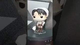 Cleaning Levi (Hot Topic) Funko Pop! #shorts #cleaninglevi #levi #levifunko #attackontitan