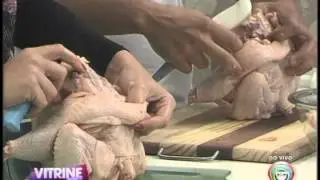 Na culinária: Açougueiro ensina desossar o frango (10/07)