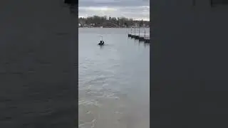 Pump foiling #foil #water #axis @FoilFanatic42 #cold #winter