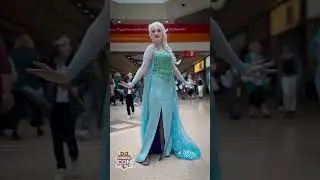 Disney princess Elsa cosplay #shorts #disney #disneyprincess #elsa #frozen #cosplay
