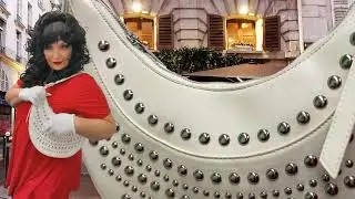 White Studded Crescent Shoulder Bag Review | Y2K Retro Fashion Trend