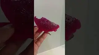 Dragon Fruit Is Easy to Peel and Sweet  👌#Shorts #roadtoo200subs