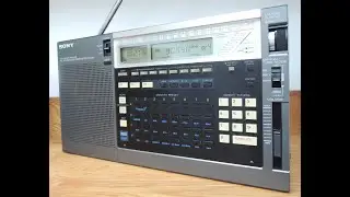 Sony ICF-2001D (ICF-2010) World Radio - circa 1993