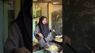 Resiko jadi penjual seblak viral