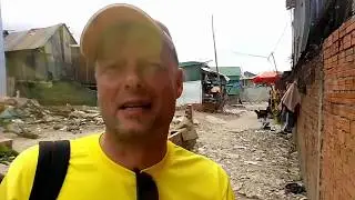 Travel Professor - Slum Tourism