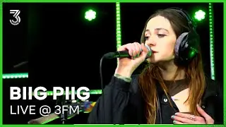 Biig Piig speelt ‘In The Dark’, ‘Ghosting’ en ‘Shh’ | 3FM Live Box | NPO 3FM