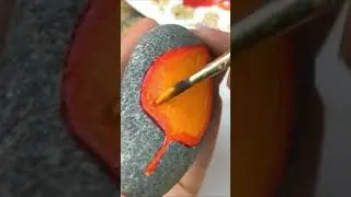 Blending Acrylic Paints - Autumn Leaf Painting #acrylicpaintingforbeginners #stonepainting #rp101
