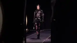 Bella Hadid Catwalk | Trendmegazine