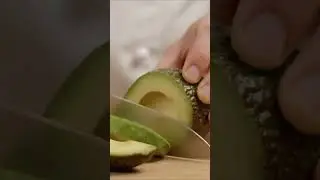 Avocado ASMR: The Perfect Slice! 🥑