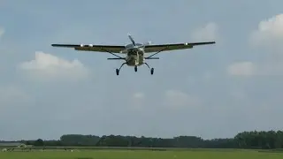 Cessna C208 landing at Teuge International Airport (EHTE)