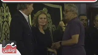 نجوم الفن والسياسة في عزاء والدة يسرا