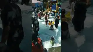 MANDI BUSA WATERPARK