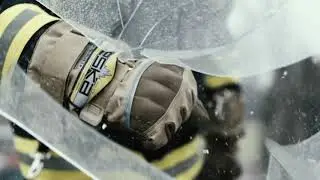 Eska gloves Siga PBI Plus 5* Firefighting image film