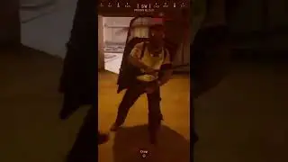 Cod Warzone killing a turtle with a throwing axe