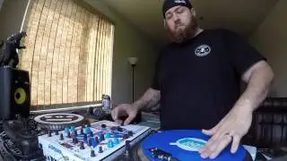 Dj Nocturnal on the Killer Nuns Looper